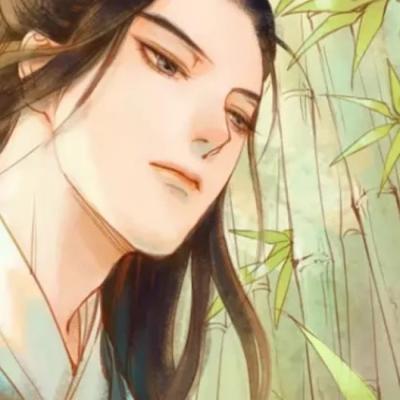 2米蟒蛇吞下1只鸡后被卡鸡笼